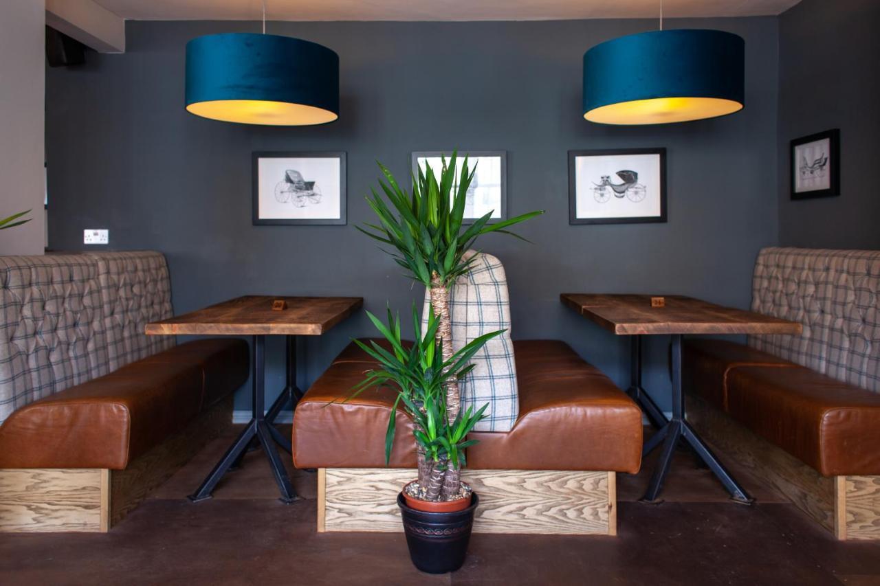 Coach House Inn Дорчестер Экстерьер фото