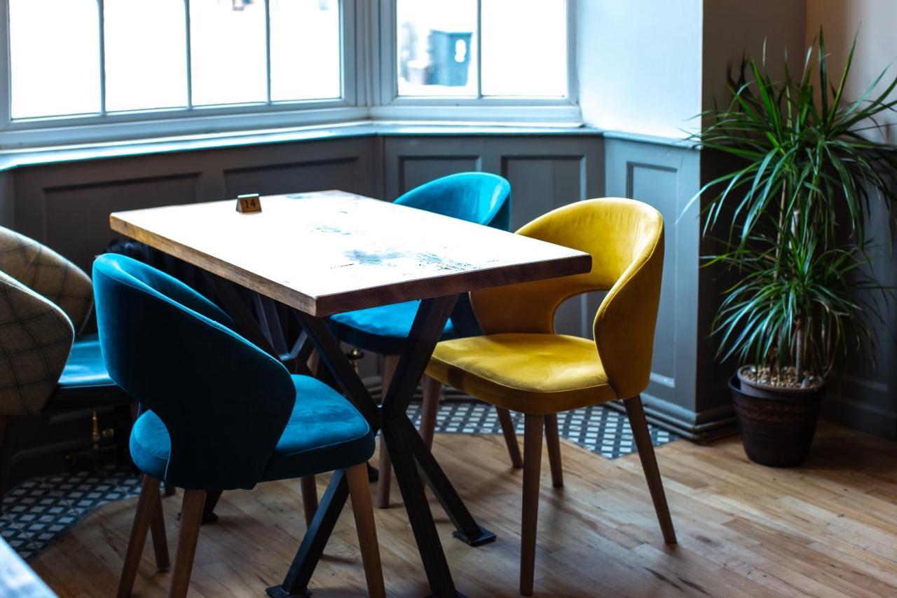 Coach House Inn Дорчестер Экстерьер фото
